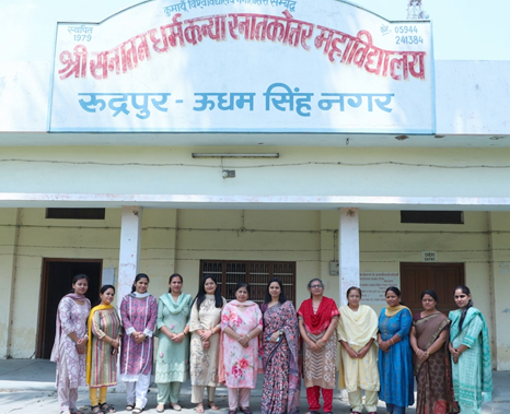 Spacious Classroom environment at Shri Sanatan Dharam Girls Post Graduate College