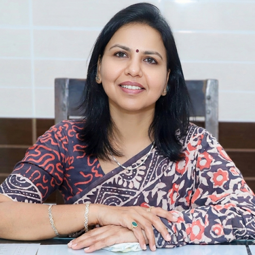 Dr. Shilpa Singhal, Principal of Shri Sanatan Dharam Girls Degree College Rudrapur